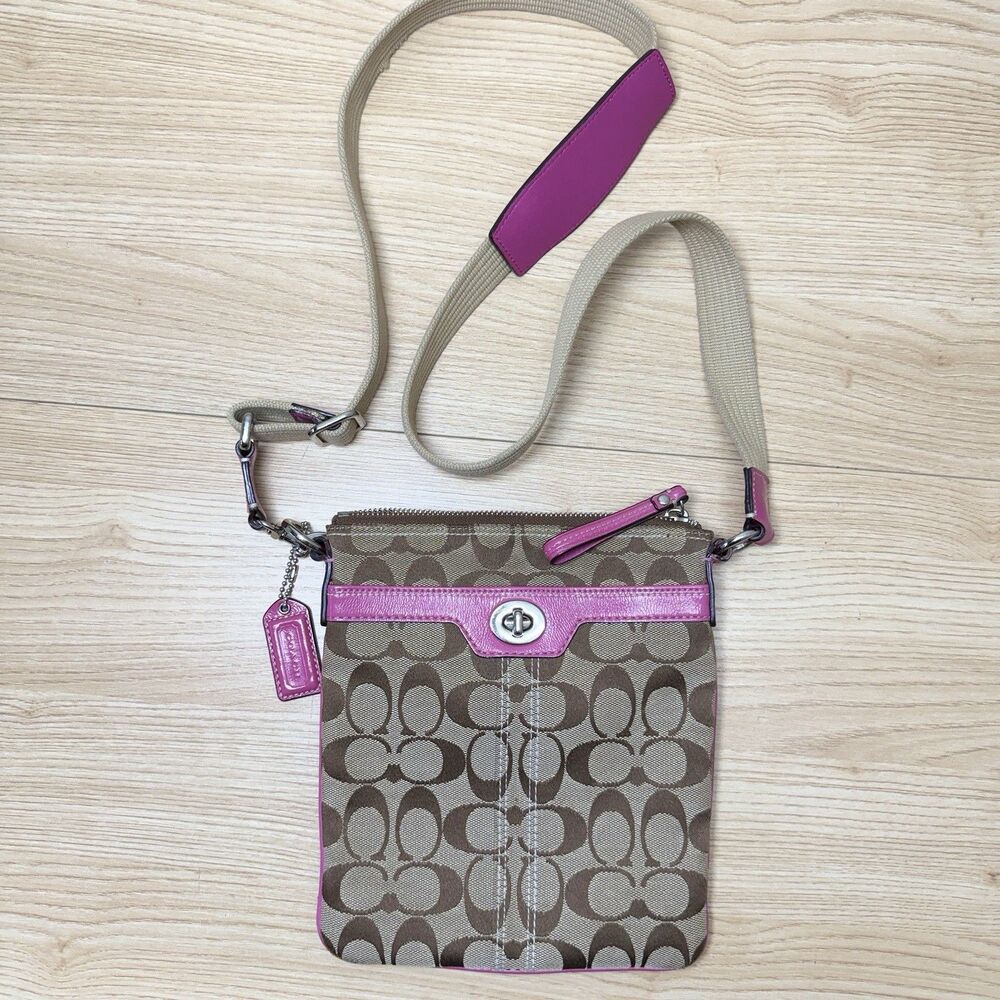 Coach Crossbody Bag 40688 Signature Swingpack Canvas Pink Leather Turnlock